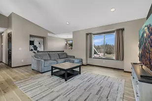 2393 Topaz St, Saint Augusta, MN 56301 - Photo 11