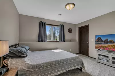 2393 Topaz Street, Saint Augusta, MN 56301 - Photo 19