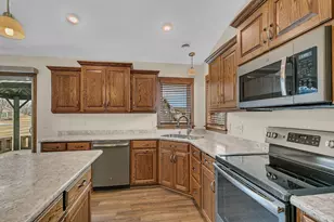 113 Glenview Loop, Saint Cloud, MN 56303 - Photo 7