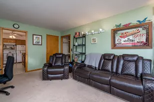 105 5th St NW, Montgomery, MN 56069 - Photo 5