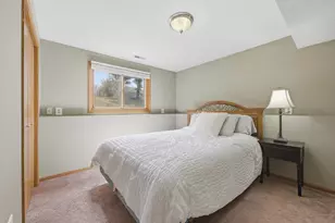 2044 Burke Ave E, North Saint Paul, MN 55109 - Photo 41