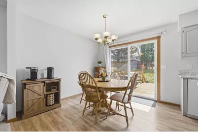 2044 Burke Avenue E, North Saint Paul, MN 55109 - Photo 19