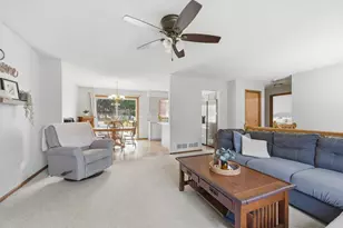 2044 Burke Ave E, North Saint Paul, MN 55109 - Photo 17