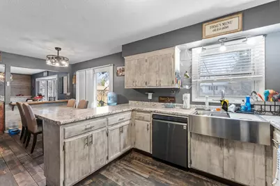 10239 Raven Street NW, Coon Rapids, MN 55433 - Photo 5