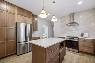 941 Hague Ave, Saint Paul, MN 55104 - Photo 3