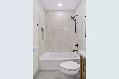 941 Hague Avenue, Saint Paul, MN 55104 - Photo 31