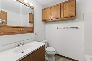 7073 17th St N, Oakdale, MN 55128 - Photo 19