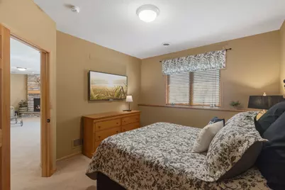 18175 39th Avenue N, Plymouth, MN 55446 - Photo 33