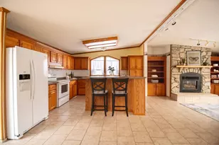 220 Birch Ave, Alexandria, MN 56308 - Photo 3