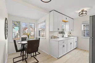 3214 Dupont Ave N, Minneapolis, MN 55412 - Photo 9