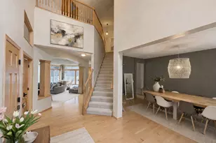 18412 Pathfinder Dr, Eden Prairie, MN 55347 - Photo 3