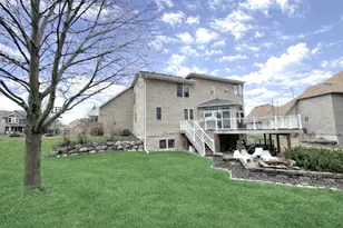 18412 Pathfinder Dr, Eden Prairie, MN 55347 - Photo 27
