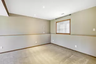 2015 Heritage Dr, Shakopee, MN 55379 - Photo 15