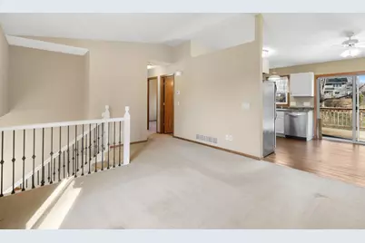 2015 Heritage Drive, Shakopee, MN 55379 - Photo 5