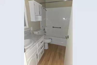 905 22nd Avenue SW, Austin, MN 55912 - Photo 9