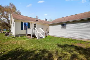 417 Countryside Dr SE, Montgomery, MN 56069 - Photo 17