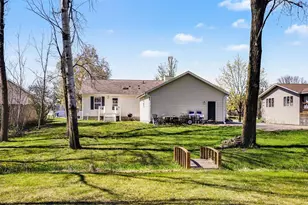 417 Countryside Dr SE, Montgomery, MN 56069 - Photo 15