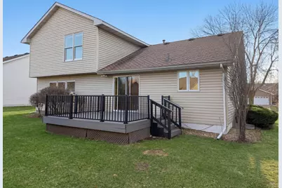 8932 Prestwick Circle N, Brooklyn Park, MN 55443 - Photo 5