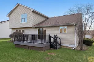 8932 Prestwick Cir N, Brooklyn Park, MN 55443 - Photo 5