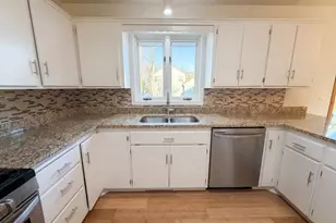 8932 Prestwick Cir N, Brooklyn Park, MN 55443 - Photo 11