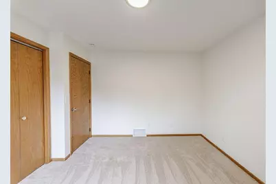 312 Cedar Ln, Montevideo, MN 56265 - Photo 9