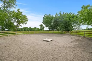 5095 Harff Rd, Loretto, MN 55357 - Photo 9