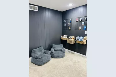 417 Meredith Road, Albert Lea, MN 56007 - Photo 17