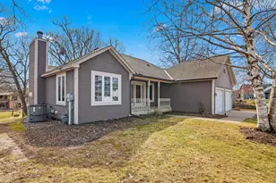 17180 Jordan Ct, Lakeville, MN 55044 - Photo 27