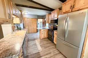 25782 180th St, Reading, MN 56165 - Photo 5