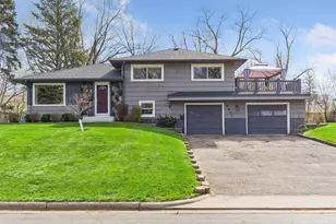 9037 Emerson Ave S, Bloomington, MN 55420 - Photo 3