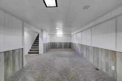 5848 Pennsylvania Avenue N, Crystal, MN 55428 - Photo 13