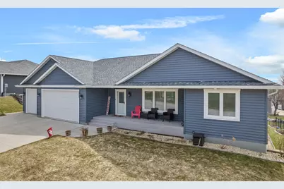 1363 Summit Drive, Winona, MN 55987 - Photo 1