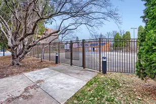 3320 Louisiana Ave S, Saint Louis Park, MN 55426 - Photo 31