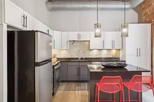 521 S 7th St, Minneapolis, MN 55415 - Photo 17