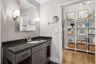 521 S 7th St #203, Minneapolis, MN 55415 - Photo 27