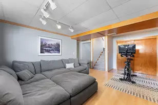 3930 Vera Cruz Ave N, Robbinsdale, MN 55422 - Photo 23