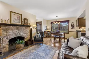 615 Narcissus Ln N, Plymouth, MN 55447 - Photo 13