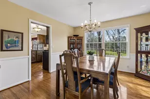 615 Narcissus Ln N, Plymouth, MN 55447 - Photo 17