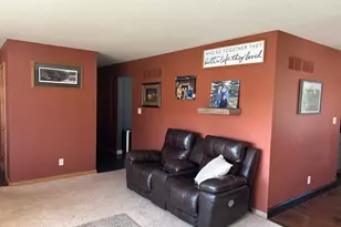 306 E 2nd St, Minneota, MN 56264 - Photo 11