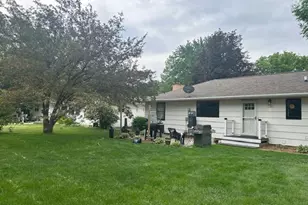 306 E 2nd St, Minneota, MN 56264 - Photo 25