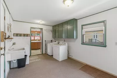 125 E 2nd Street, Blue Earth, MN 56013 - Photo 23