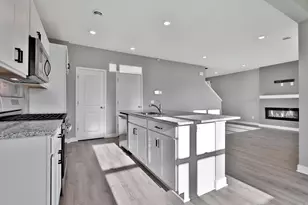 12703 Erskin St NE, Blaine, MN 55449 - Photo 15