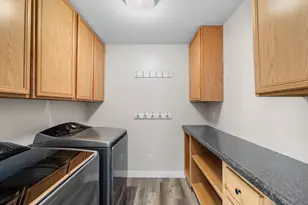 2888 Wyndam Ct, Shakopee, MN 55379 - Photo 19