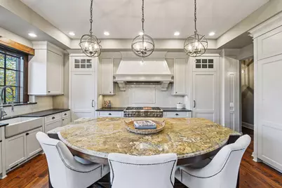 425 Carpenters Point, Wayzata, MN 55391 - Photo 27