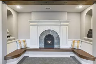 425 Carpenters Pt, Wayzata, MN 55391 - Photo 81