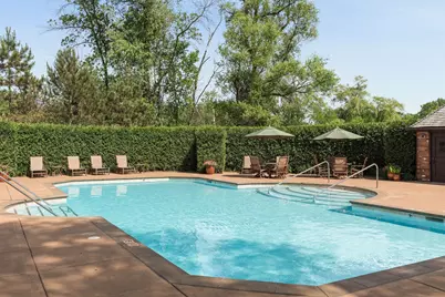 425 Carpenters Point, Wayzata, MN 55391 - Photo 9