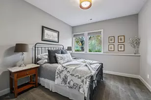 425 Carpenters Pt, Wayzata, MN 55391 - Photo 89