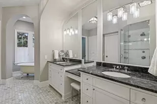 425 Carpenters Pt, Wayzata, MN 55391 - Photo 51