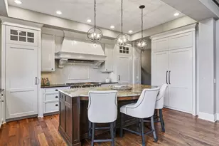 425 Carpenters Pt, Wayzata, MN 55391 - Photo 19