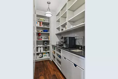 425 Carpenters Point, Wayzata, MN 55391 - Photo 33